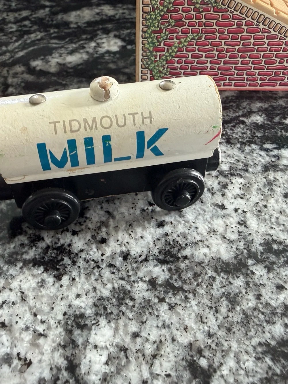 Vintage Thomas the tank engine Wooden Train Cars and Engines - Kids Toys